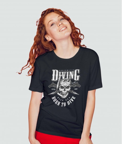 Дамска тениска с щампа Готика Diving skull